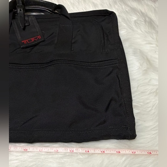 Tumi Vintage Nylon Briefcase with Red Logo Accent - Picture 13 of 14